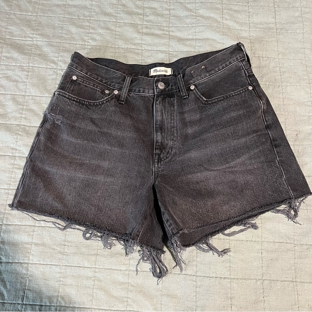 Madewell relaxed mid length shorts